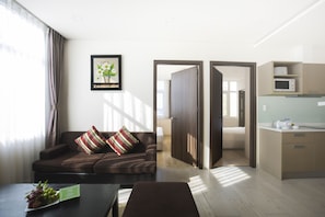 Executive-huoneisto, 2 makuuhuonetta | Minibaari, tallelokero huoneessa, työpöytä, pimennysverhot