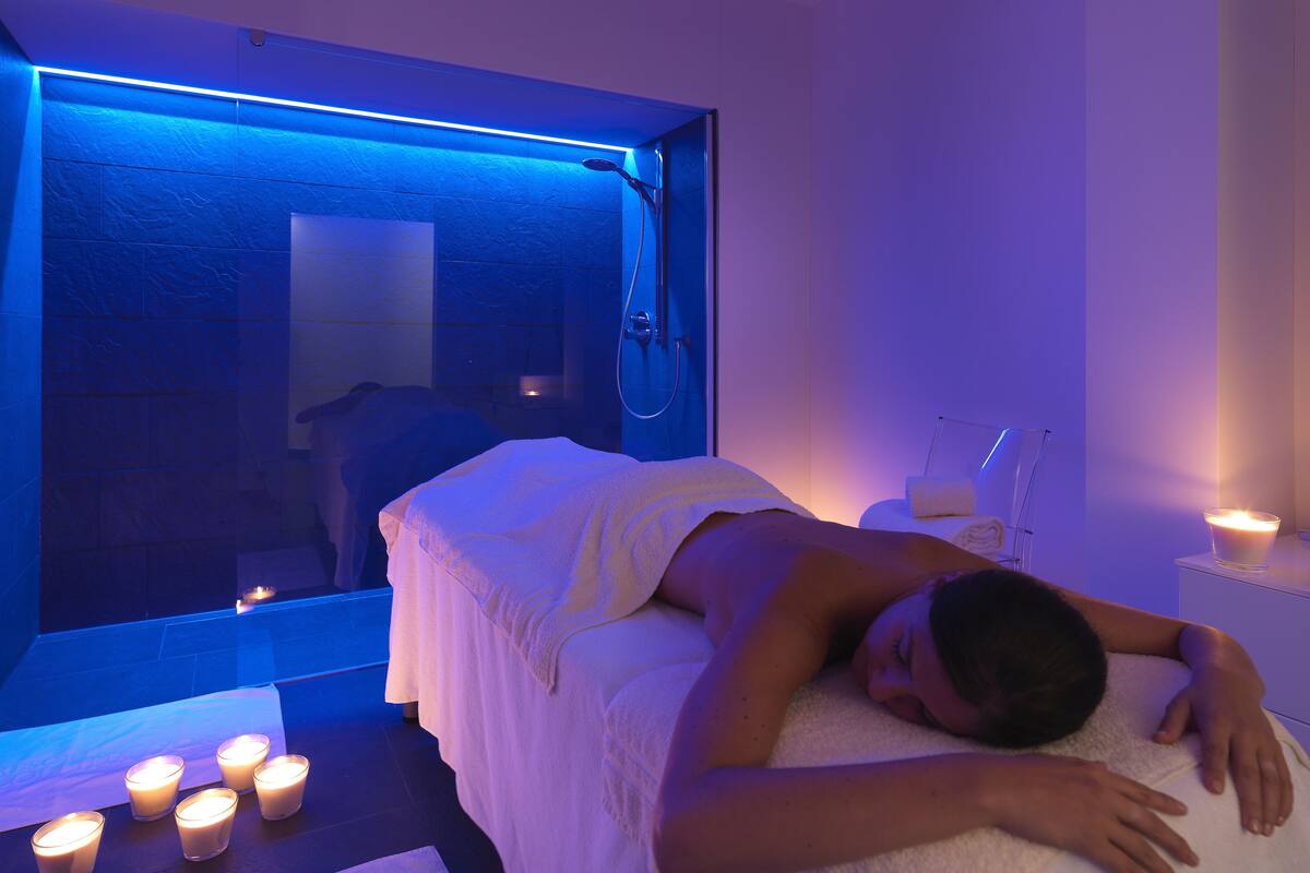 sauna, hot tub, steam room, body treatments, mud baths, hydrotherapy