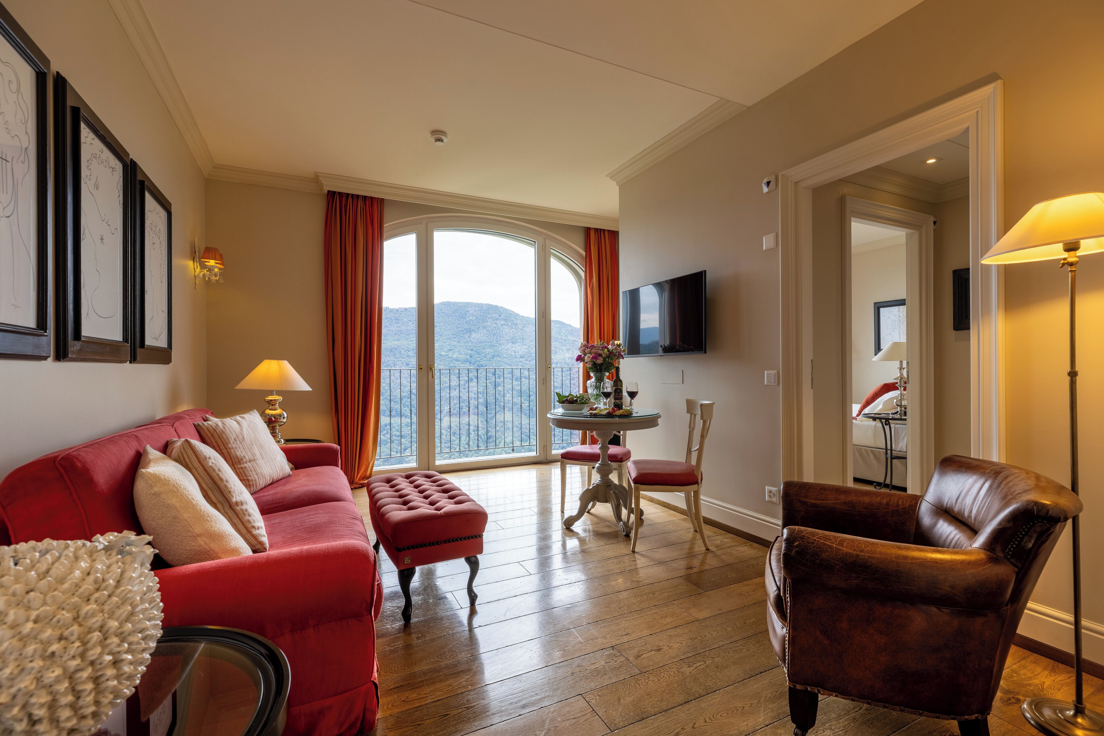 deluxe suite, 1 bedroom, kitchenette (with spa access) | 1 bedroom, premium bedding, down duvets, in-room safe