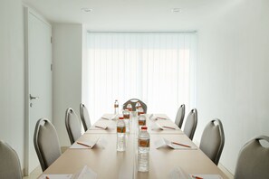 Meeting facility - HARRIS Hotel Raya Kuta Bali (Kuta)