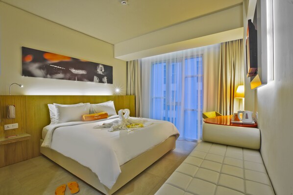 Minibar, in-room safe, desk, blackout curtains