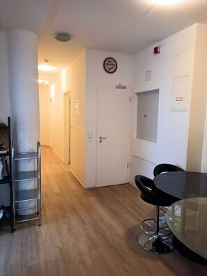 Appartement Deluxe, 5 chambres | Coin séjour