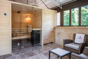Couples treatment room(s), massages