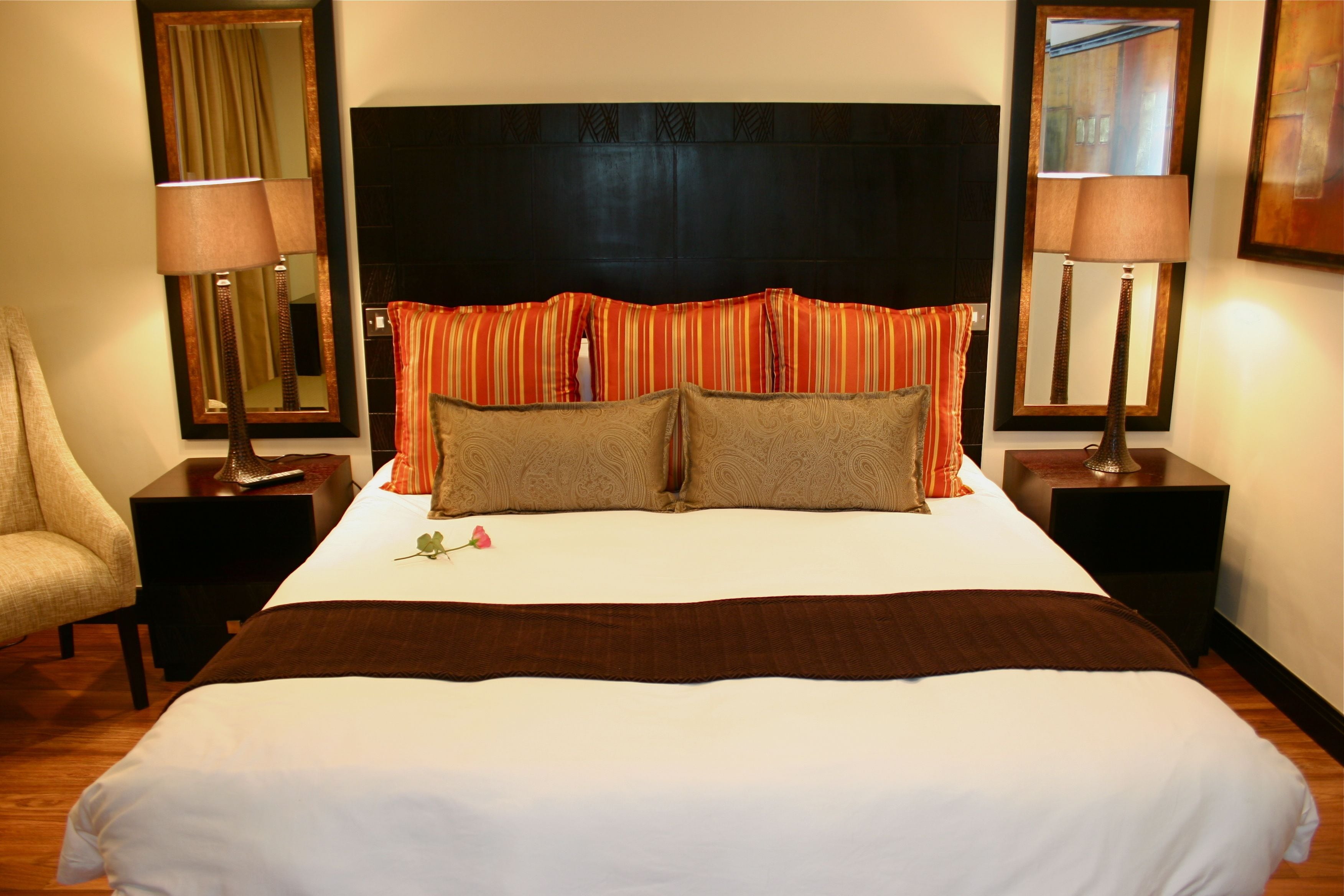 standard double room | 1 bedroom, hypo-allergenic bedding, minibar, in-room safe