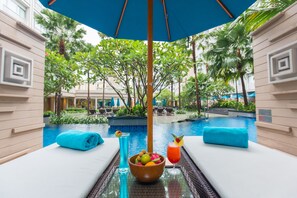 View from room - Grand Mercure Phuket Patong (Patong)