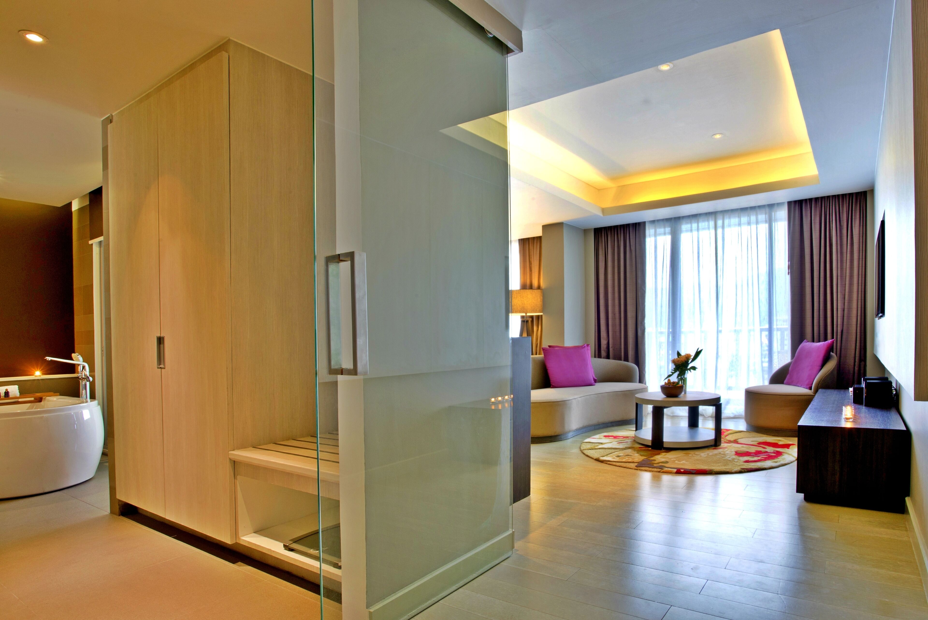 superior suite, 1 king bed | 2 bedrooms, free minibar items, in-room safe, desk