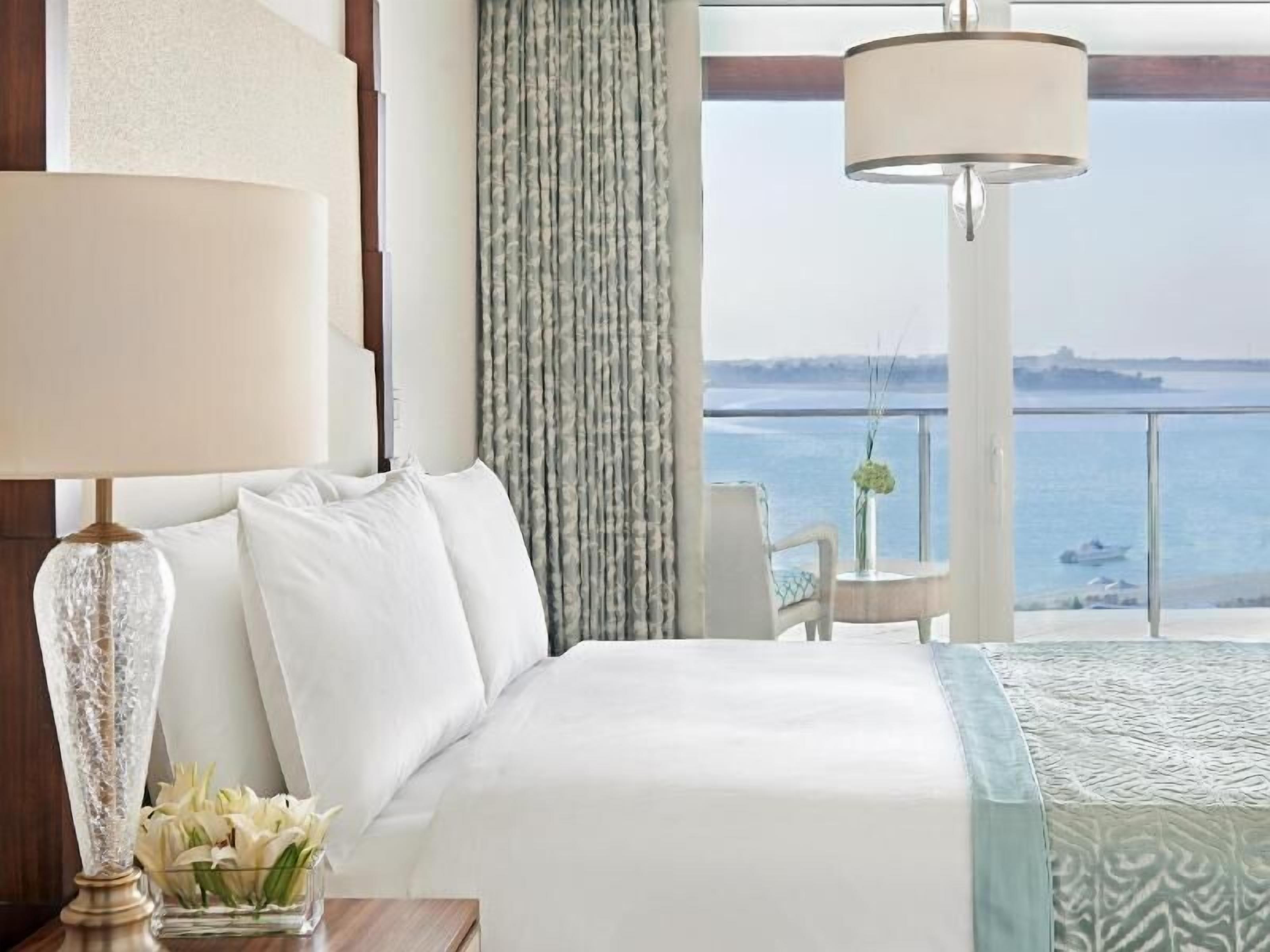 Egyptian cotton sheets, premium bedding, minibar, in-room safe