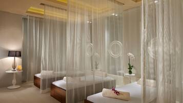 Espace de soins pour les couples, sauna, bain à remous, hammam, hammam