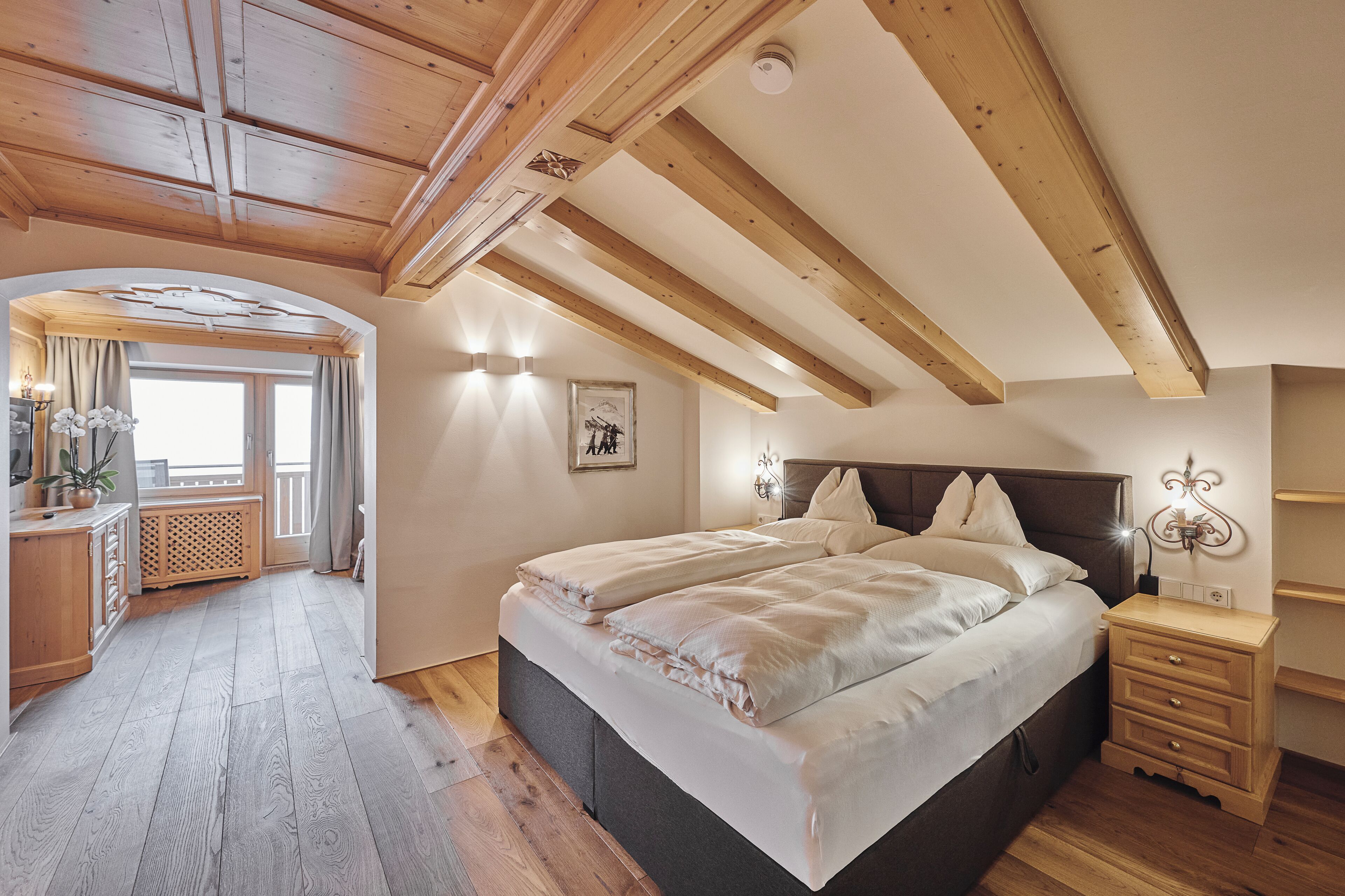 Superior Apartment, 2 Bedrooms, Sauna, Mountain View' | In-room safe, blackout drapes, soundproofing, free cribs/infant beds