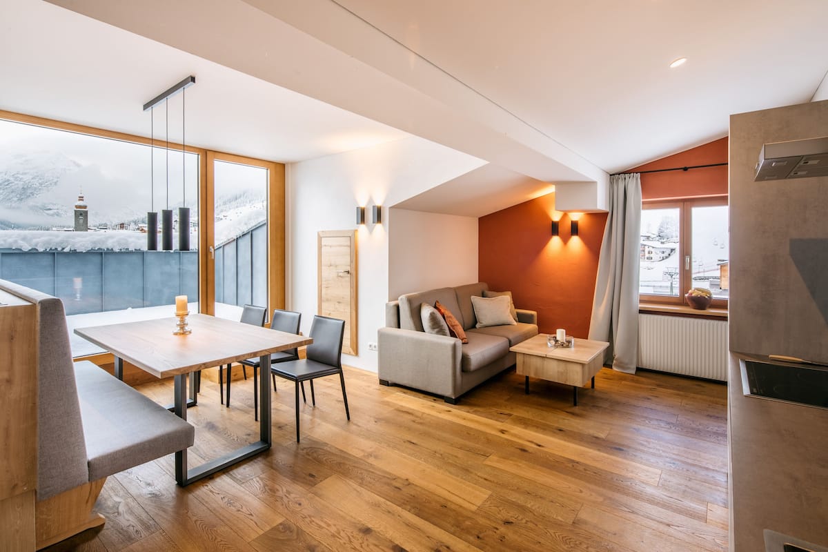 Superior Apartment, 2 Bedrooms, Sauna, Mountain View- | Living area | 30-inch flat-screen TV with cable channels, TV