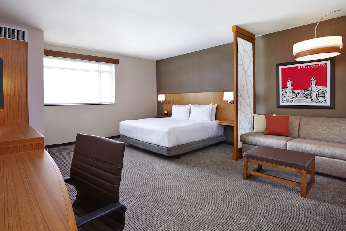 Premium bedding, desk, blackout drapes, iron/ironing board