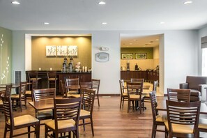 Sudah termasuk sarapan lengkap