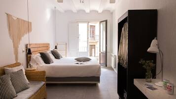 Studio Confort, réfrigérateur et four à micro-ondes | Couette en duvet d'oie, coffres-forts dans les chambres