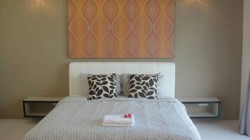 6 kamar tidur, seprai katun Mesir, dan seprai premium