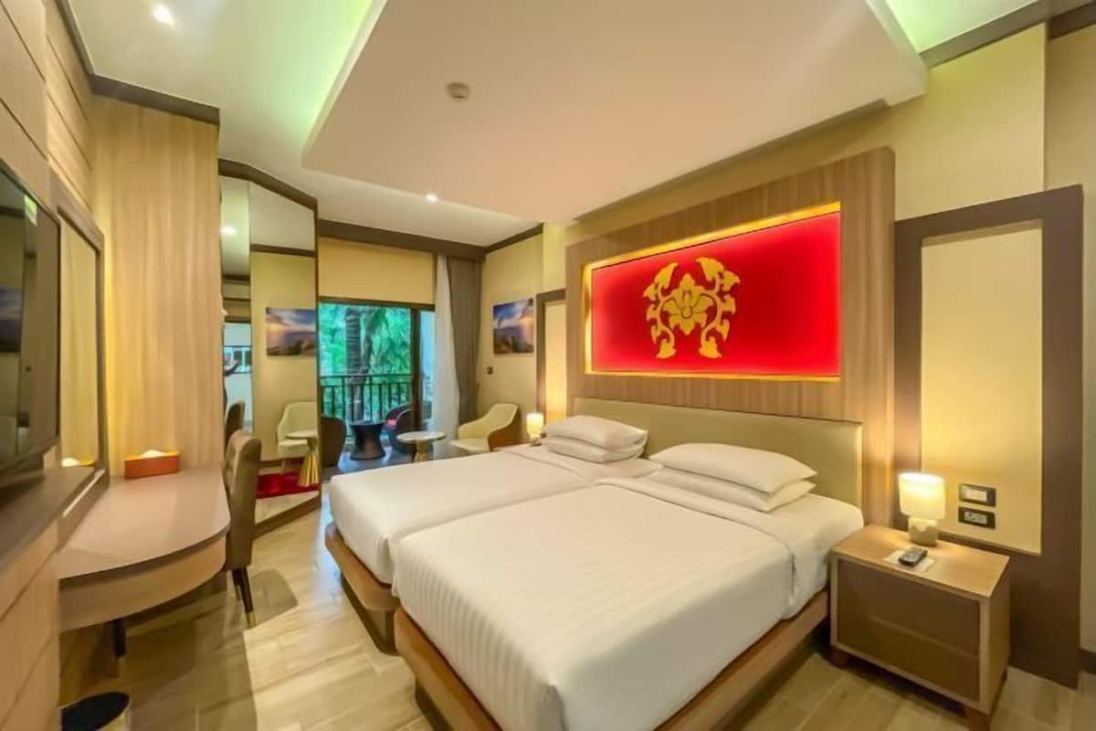 1 bedroom, minibar, in-room safe, desk