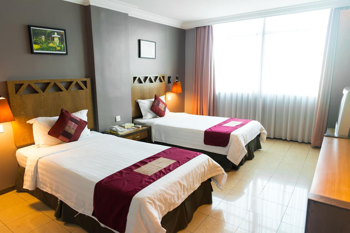 Phòng 2 giường đơn Superior | Két bảo mật tại phòng, bàn, nôi/giường cho trẻ sơ sinh (phụ phí)
