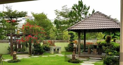 Serdang Business Hotel