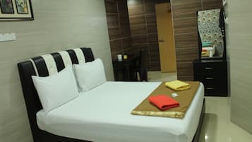 Double Room | Iron/ironing board, free WiFi