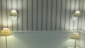 Room - Galia Hotel (Brussels)