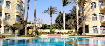 Soluxe Cairo Hotel