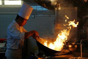 Frühstück, Mittagessen und Abendessen