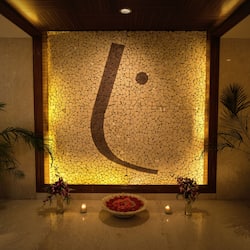 Couples treatment room(s), steam room, body treatments, mud baths
