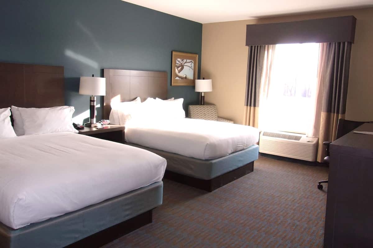 In-room safe, desk, laptop workspace, iron/ironing board