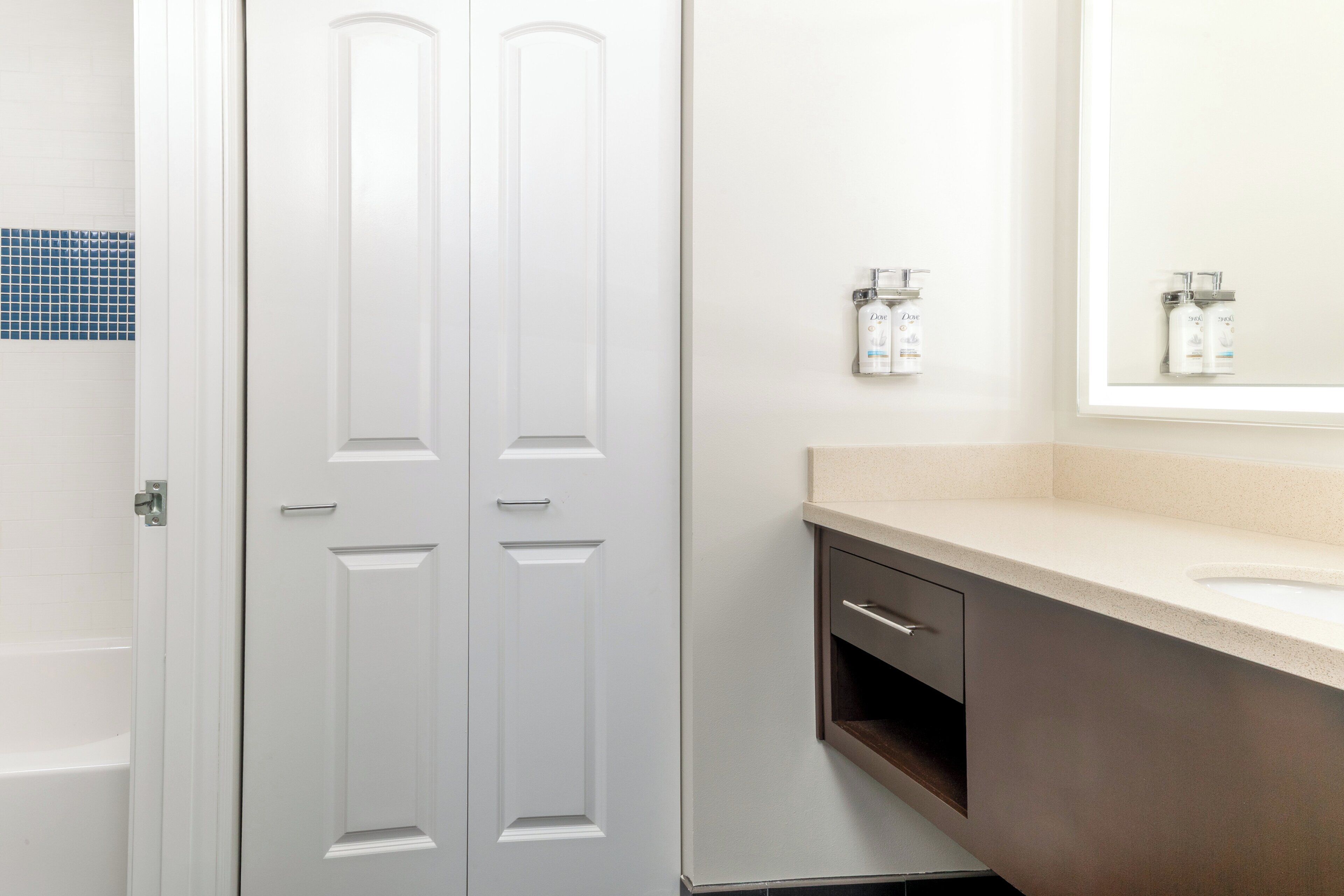 Photo - Staybridge Suites Denver-Central Park by IHG