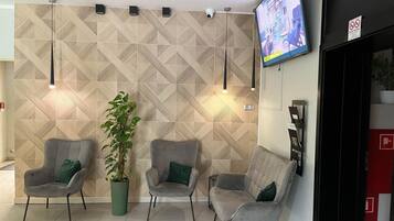 1 camera, biancheria da letto ipoallergenica, una scrivania