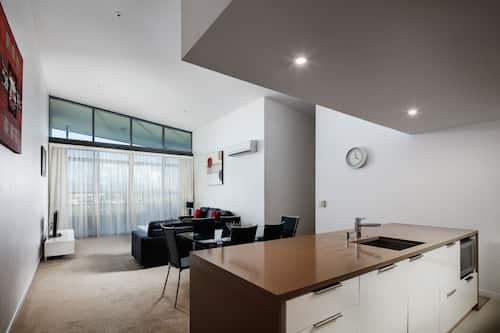 Apartment, 3 Bedrooms | Private kitchen