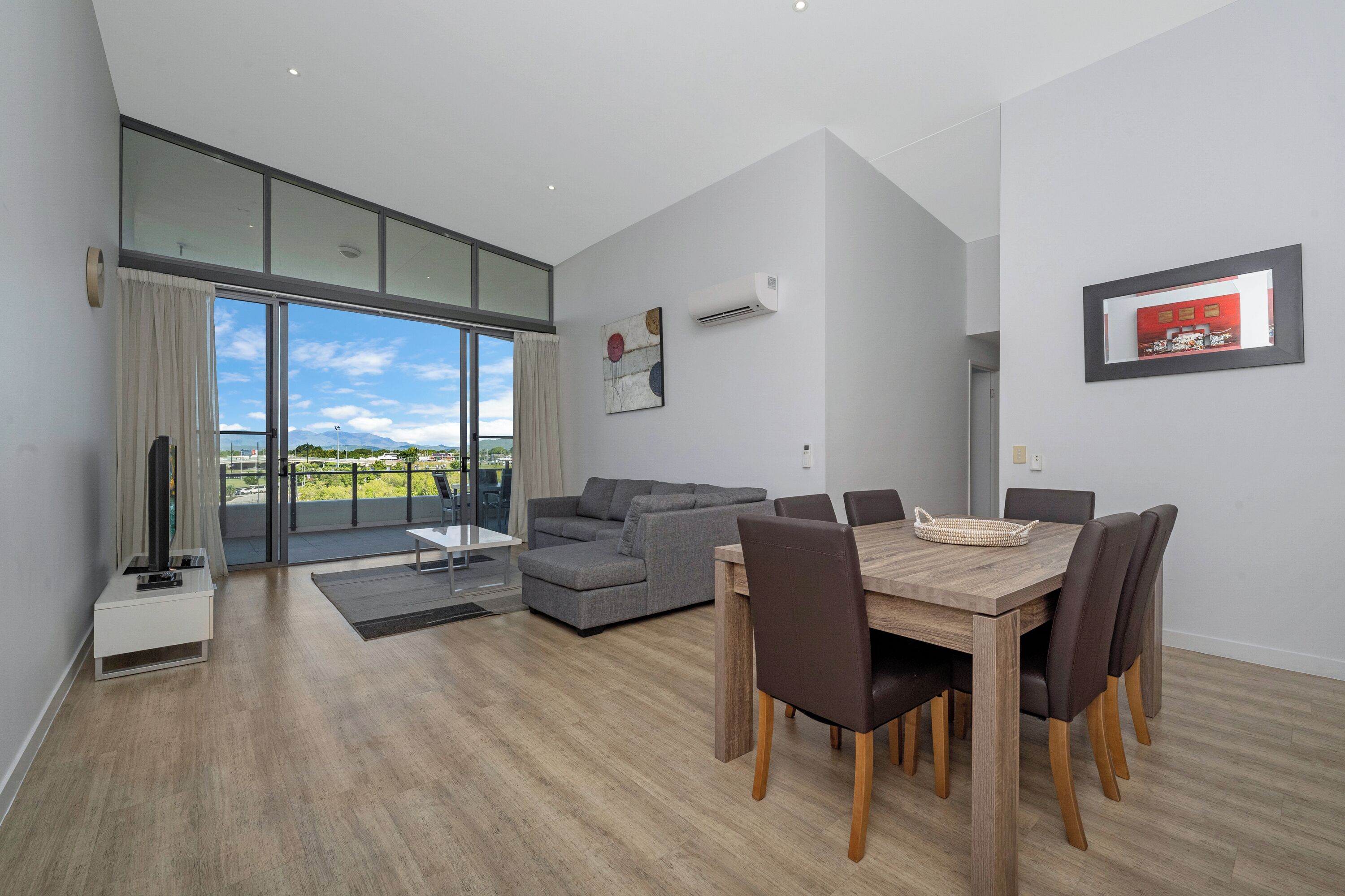 Apartment, 3 Bedrooms | Living area | 32-inch flat-screen TV with digital channels, TV