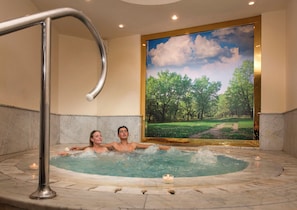 Bañera de hidromasaje interior