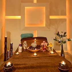 Sauna, Whirlpool, Dampfbad, Türkisches Bad/Hamam, Gesichtsbehandlungen