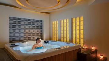 Indoor spa tub