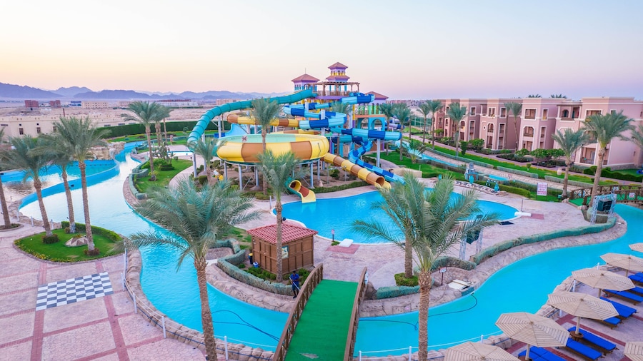 Charmillion Club Aqua Park