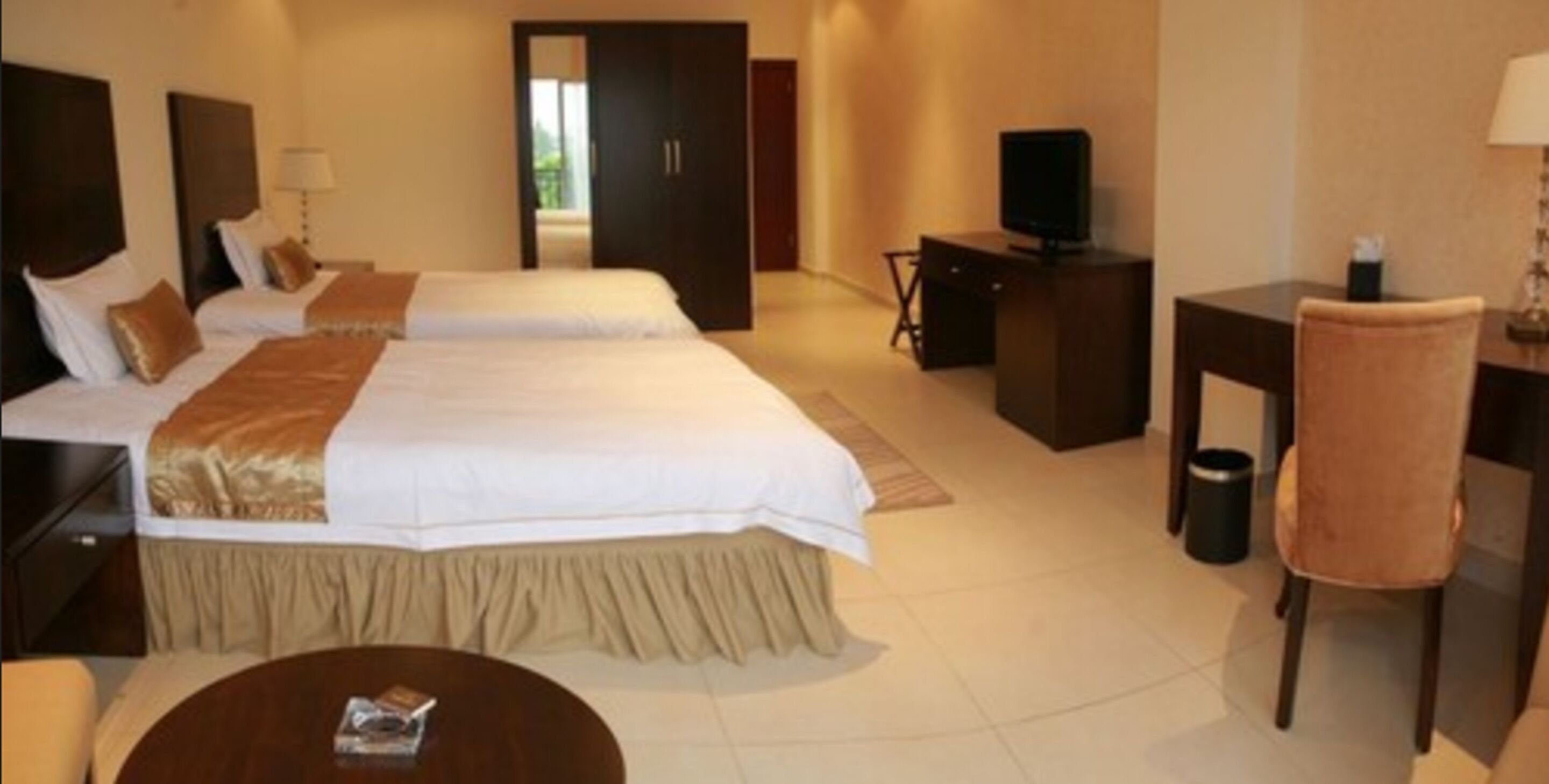 executive twin room | egyptian cotton sheets, premium bedding, memory-foam beds, in-room safe