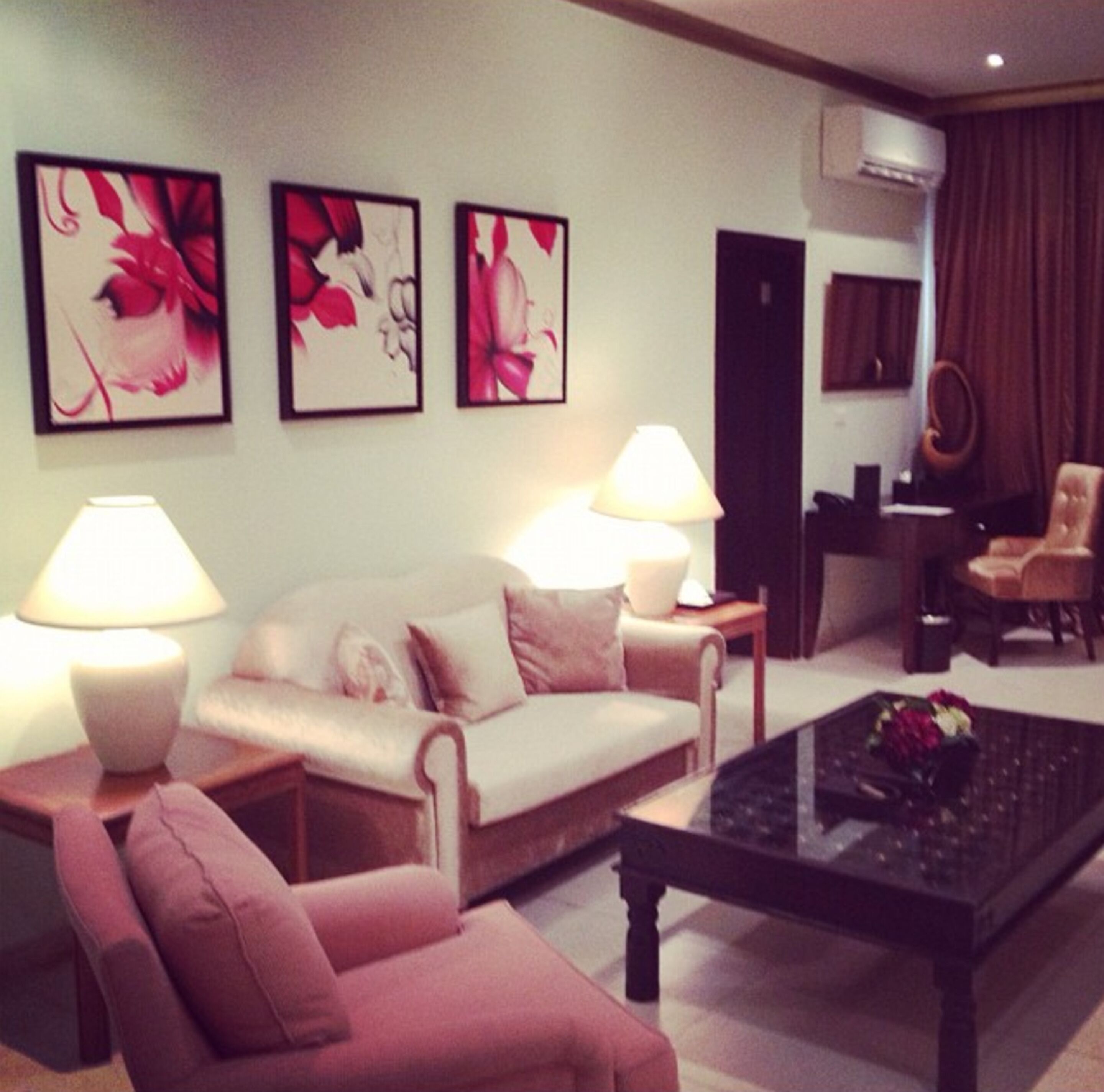 royal suite | egyptian cotton sheets, premium bedding, memory-foam beds, in-room safe