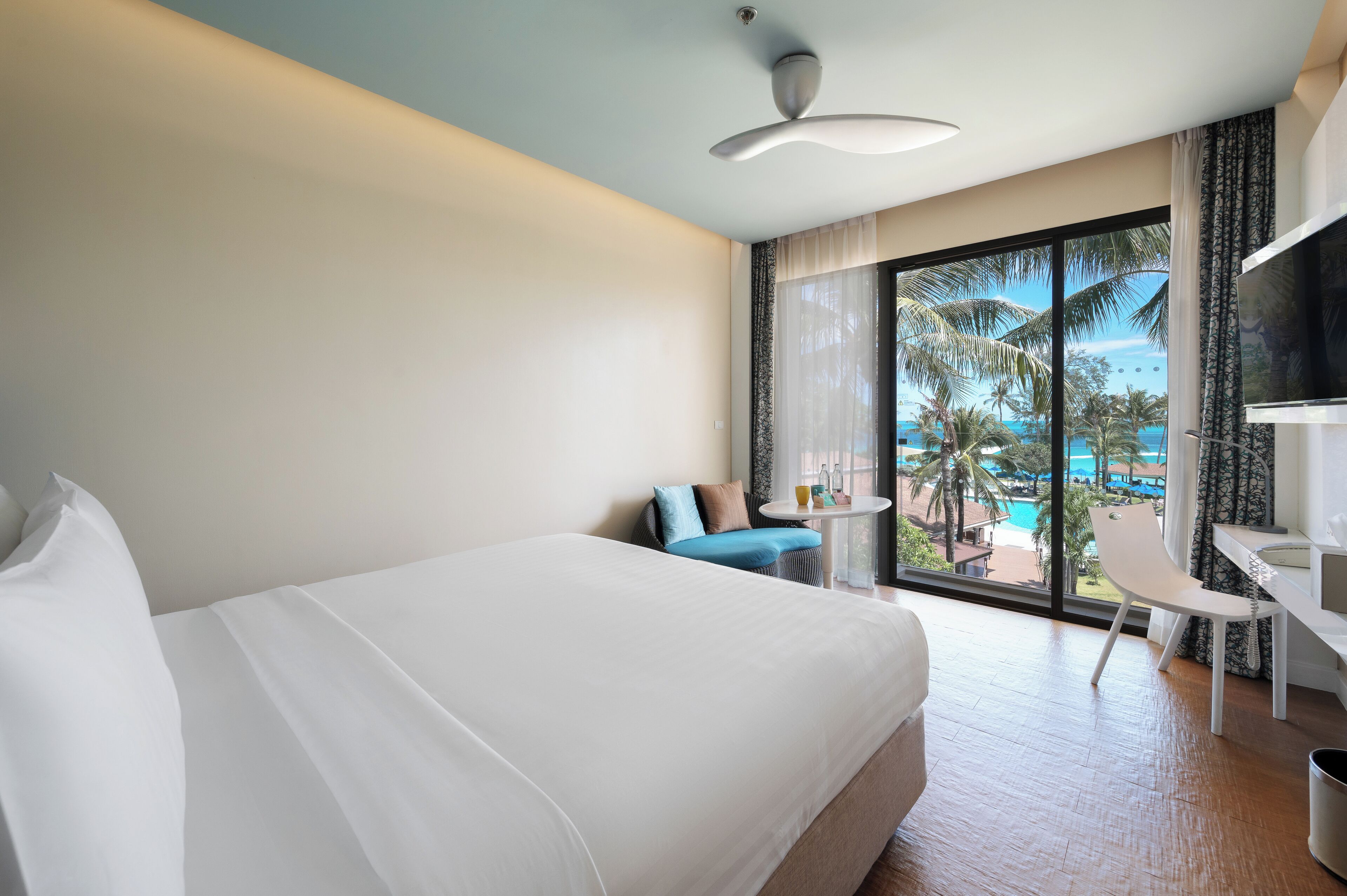 Deluxe Room, 2 Twin Beds, Ocean View | View from room