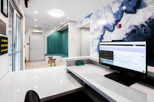 Giriş/çıkış büfesi