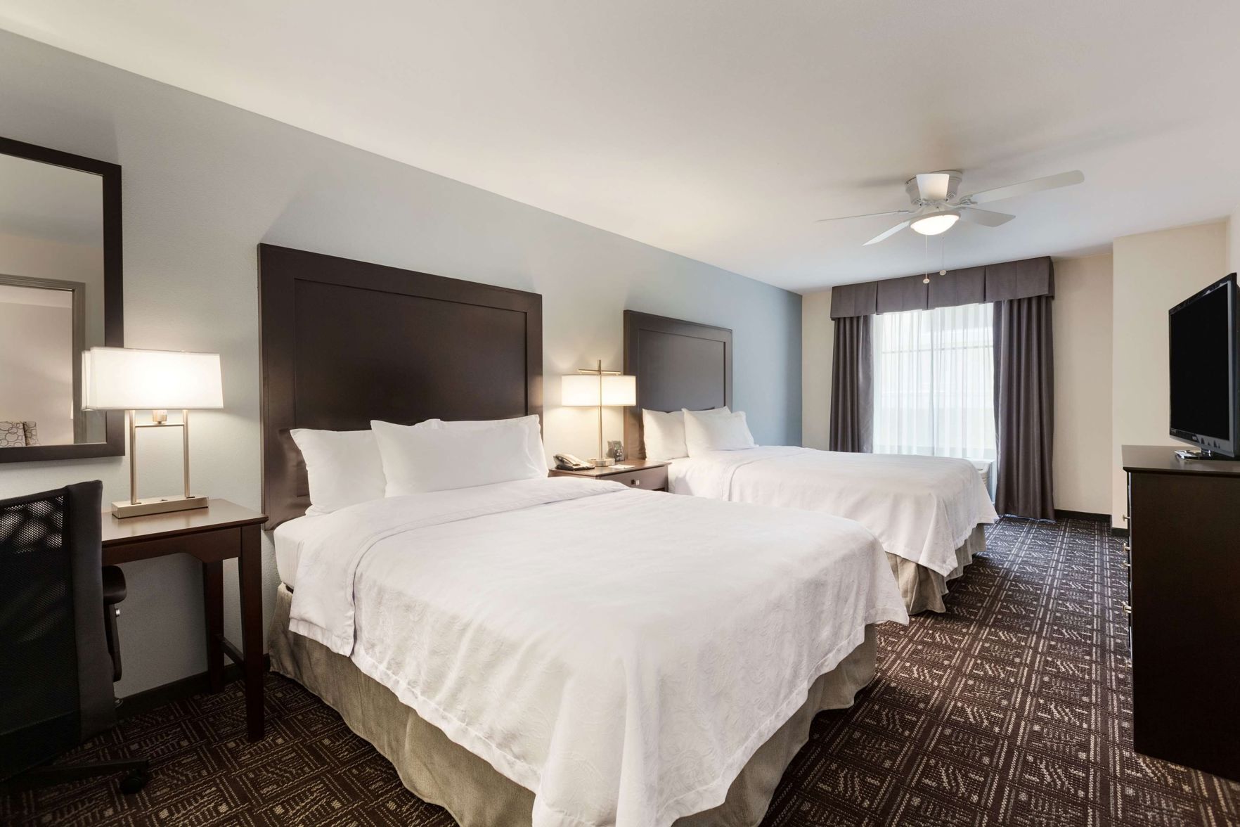 In-room safe, desk, iron/ironing board, free WiFi