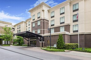 Exterior - Homewood Suites by Hilton Huntsville - Downtown, AL (Huntsville)