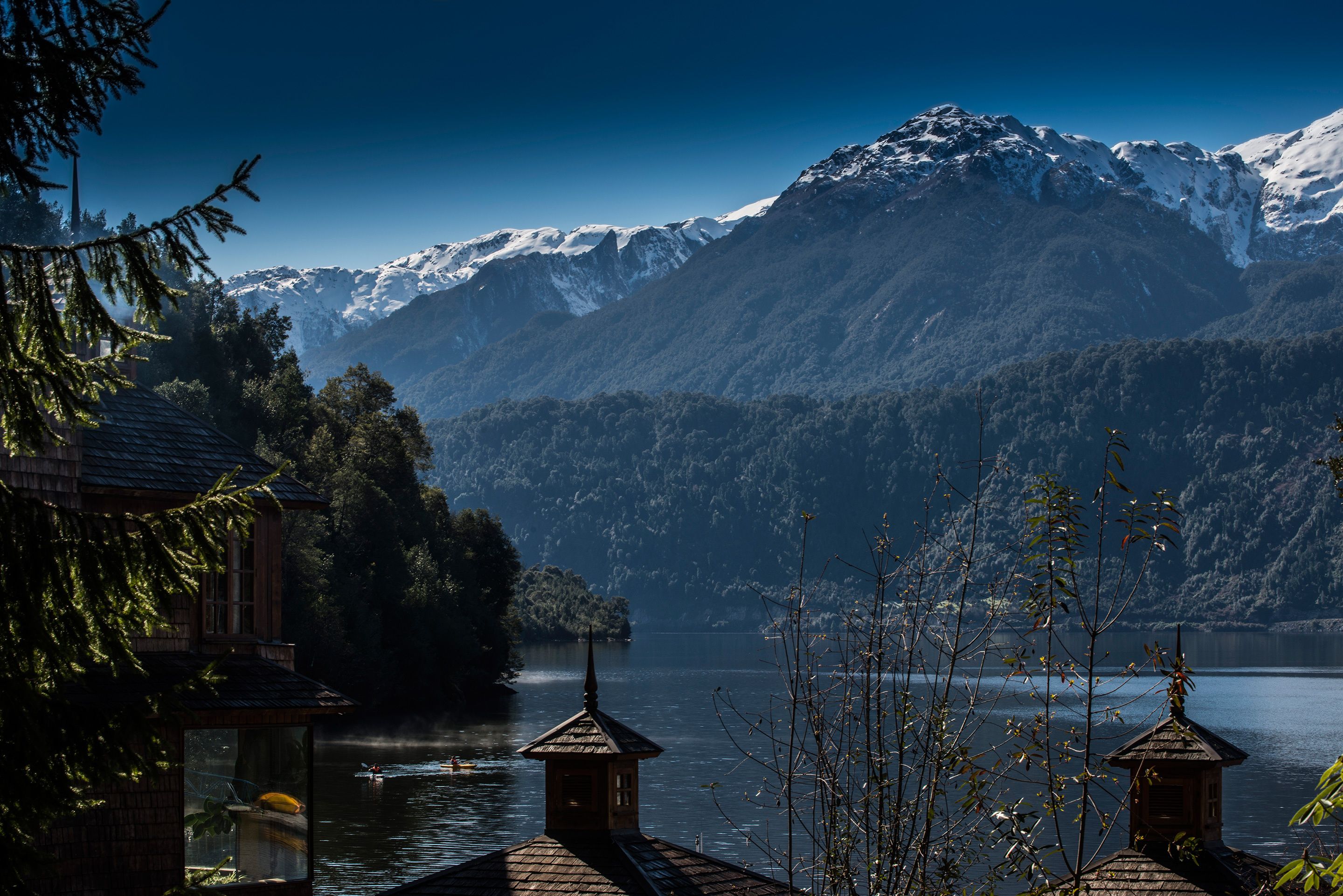 Brankas dan didekorasi berbeda-beda