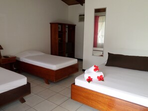 Chambre Quadruple | Coffres-forts dans les chambres, Wi-Fi gratuit