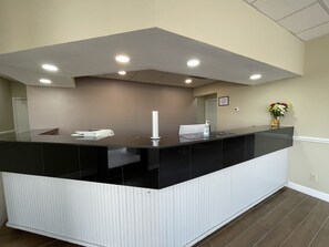 Reception - Dreamland Inn (Marion)