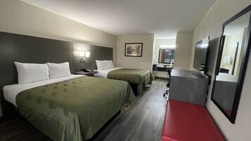 ห้องคลาสสิกดับเบิลหรือทวิน | โต๊ะทำงาน, Wi-Fi ฟรี, ผ้าปูที่นอน