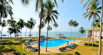 Elmina Bay Resort