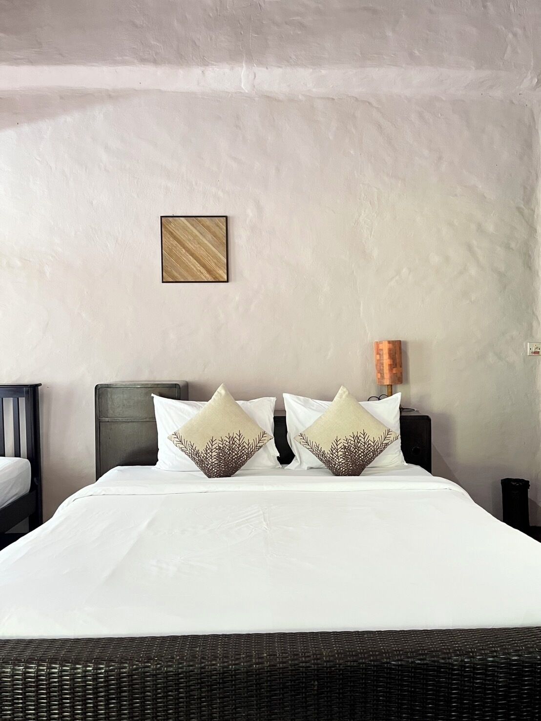 Superior szoba kétszemélyes ággyal | Széf a szobában, íróasztal és laptophoz jól használható munkafelület