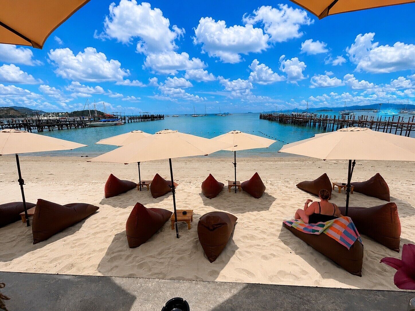 ชายหาด