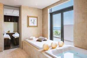Couples treatment rooms, steam room, Turkish bath, body treatments - Ajman Saray, a Luxury Collection Resort, Ajman (Ajman)