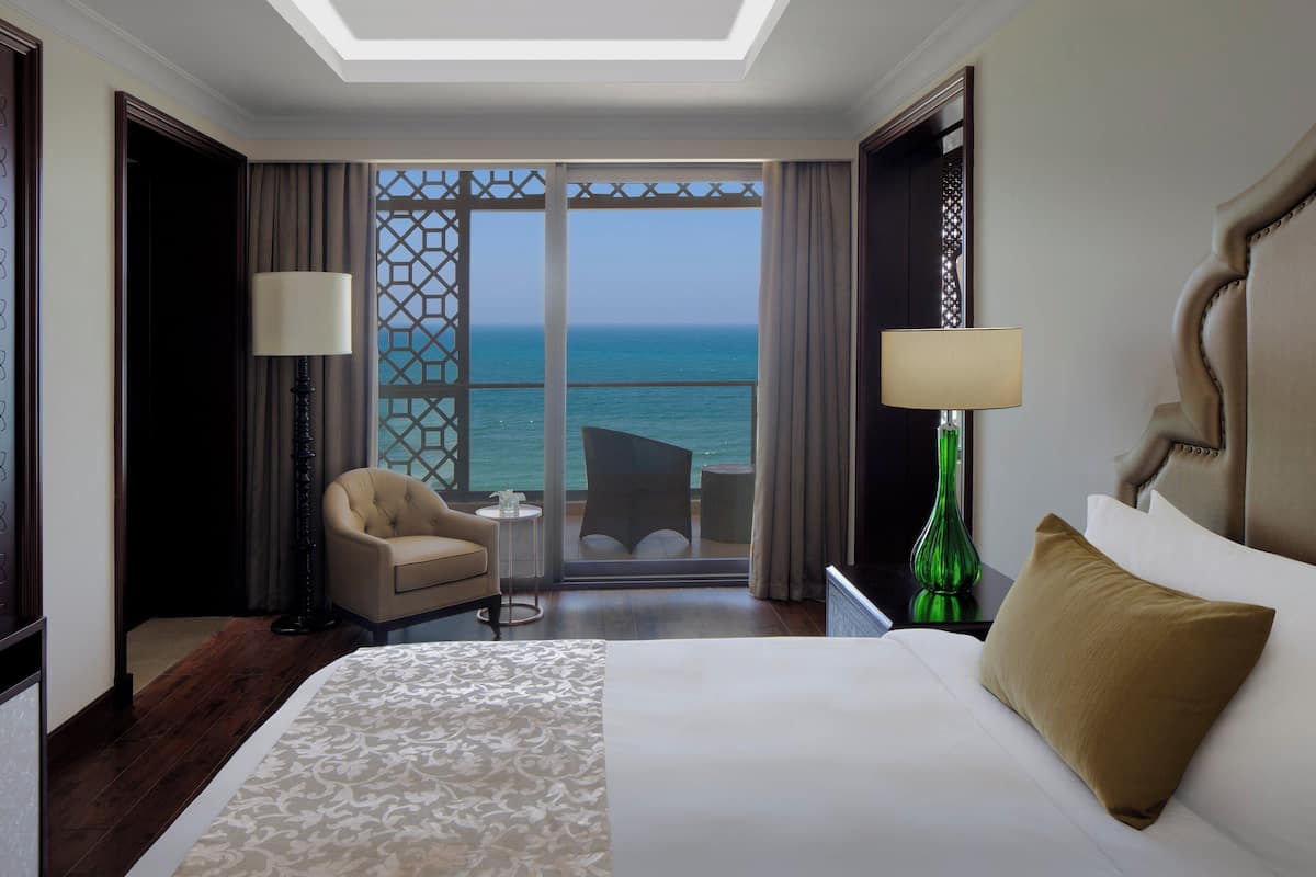 suite, 1 bedroom, non smoking (sea view) | 1 bedroom, pillow-top beds, minibar, in-room safe
